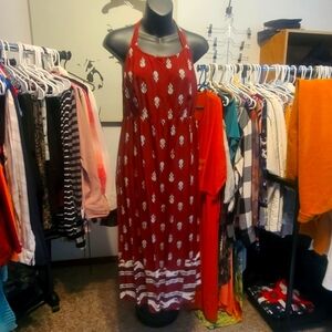 Old Navy Women's Maxi Dress - Red and White